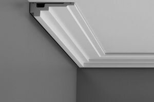 Как использовать гипсовую потолочную лепнину в интерьерах